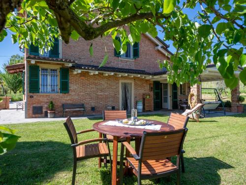 Holiday Home Il Valletto by Interhome — 4-Star Luxury Hotel in Mombaruzzo, Italy