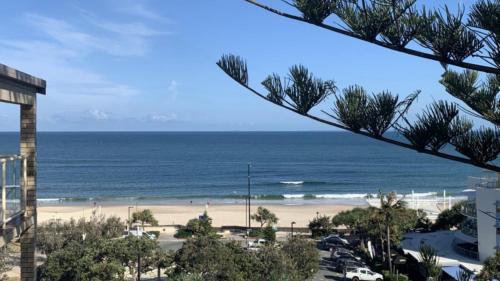 Unit 6 Alinga Kings Beach — Caloundra