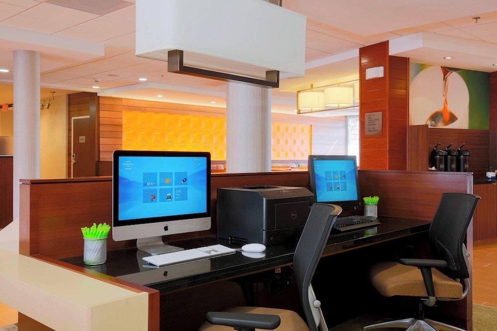 Fairfield Inn & Suites El Paso Airport - photo 21