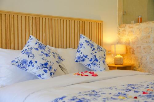 Villa La Rose Bleue Résidence Hôtelière avec Piscine Essaouira — 4-Star Luxury Hotel in Essaouira, Morocco