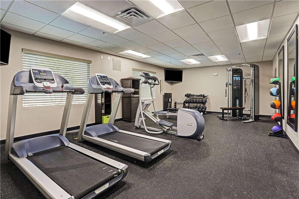 Ramada by Wyndham Houston Westchase - photo 13