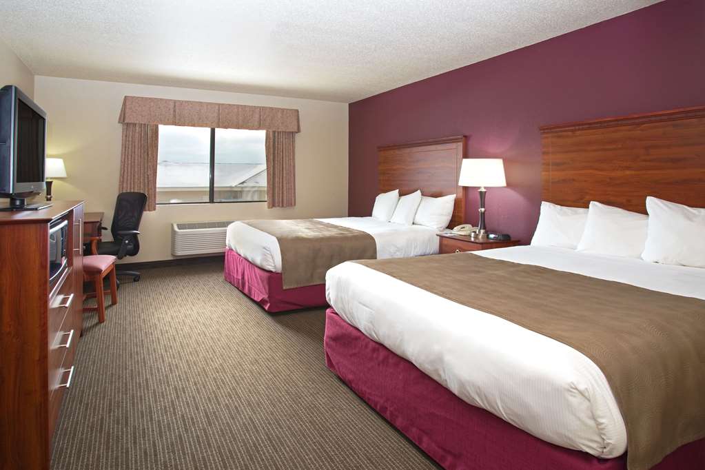 AmericInn by Wyndham New London - photo 9