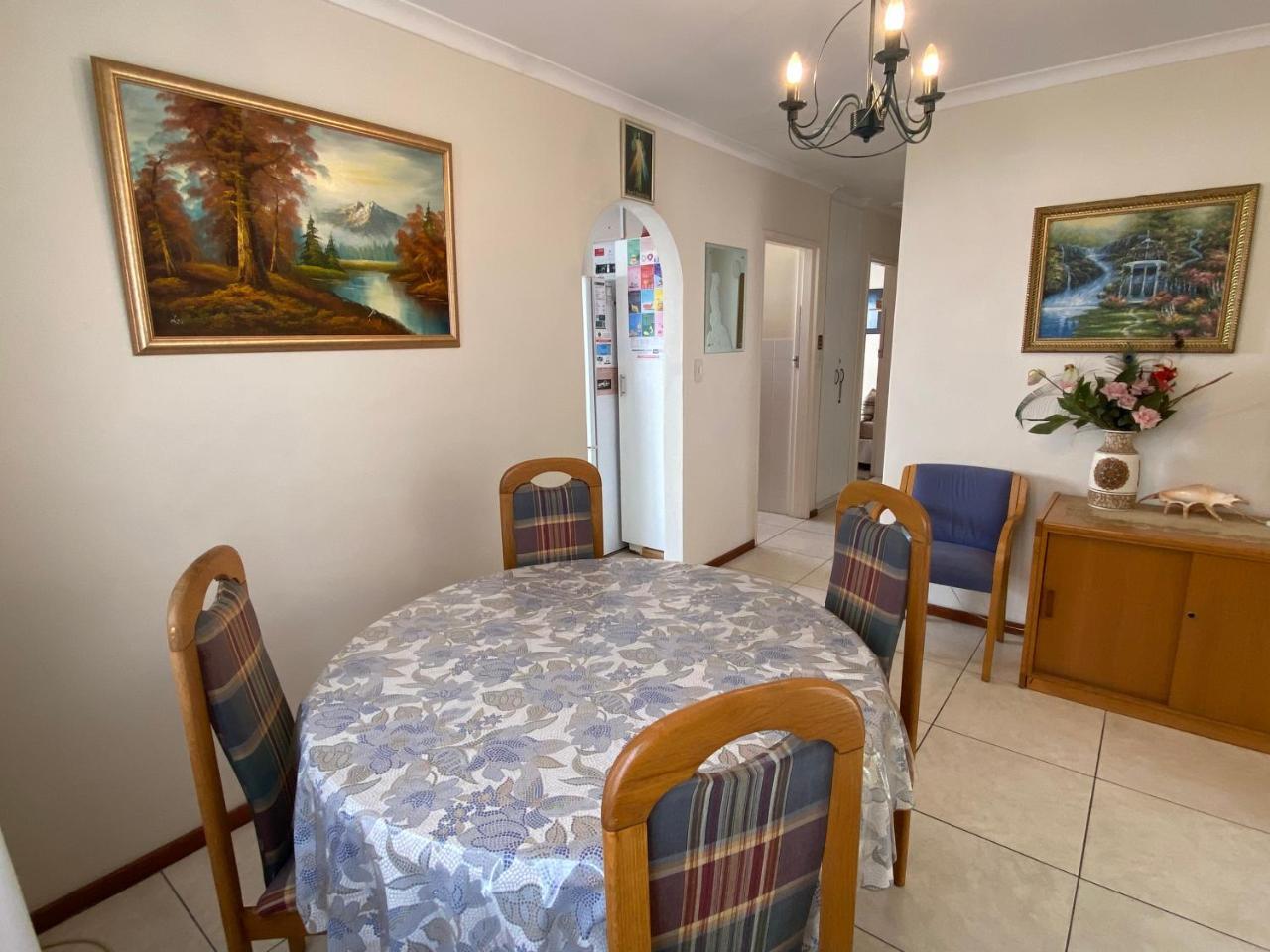 Blouberg Cosy 2 bedroom house