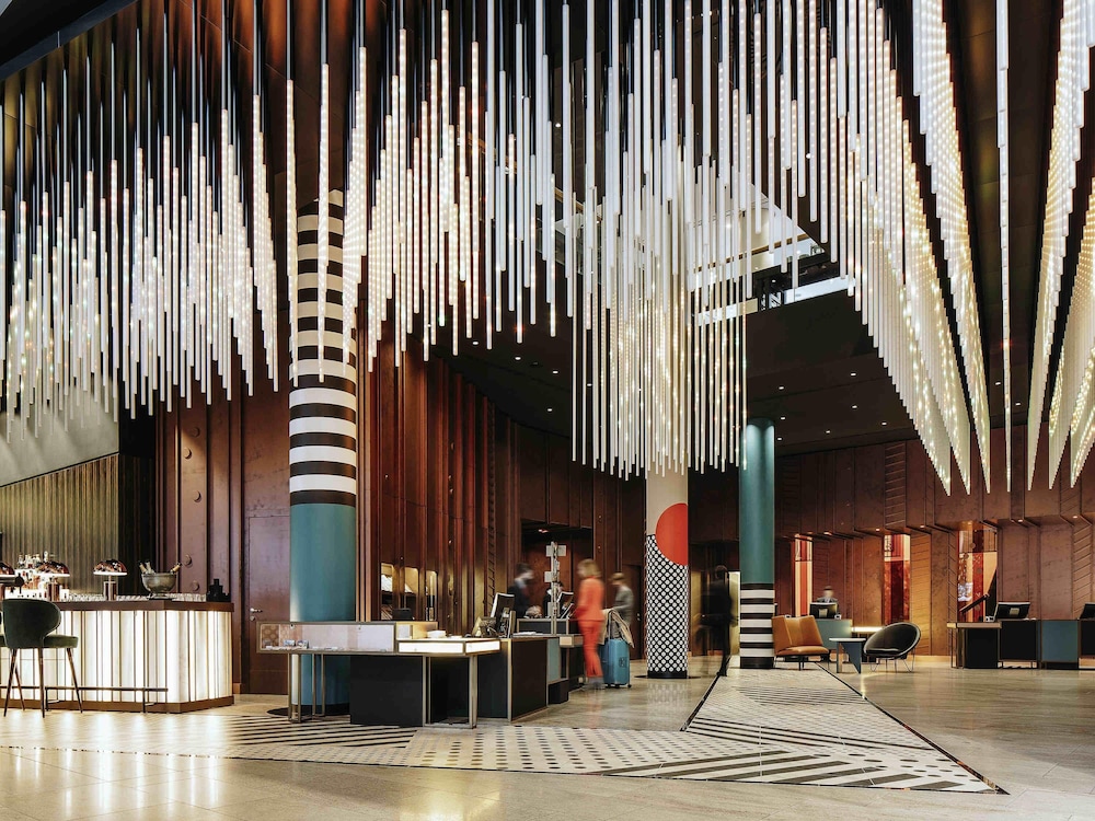 Pullman Berlin Schweizerhof — 5-Star Luxury Hotel in Berlin, Germany