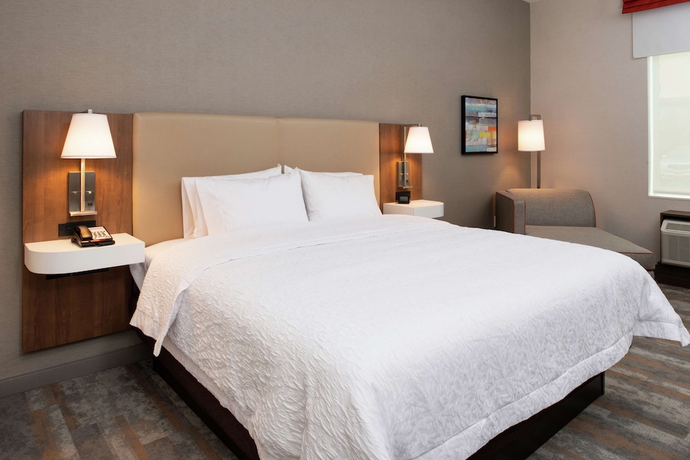 Hampton Inn & Suites Buena Park - photo 22