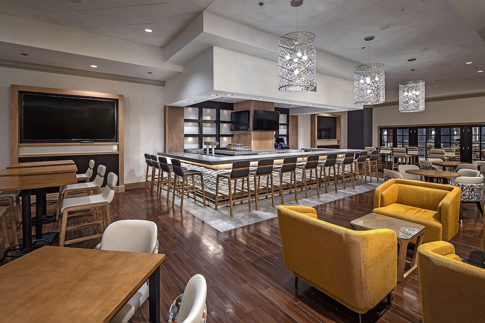 DoubleTree by Hilton Hotel Modesto - photo 41