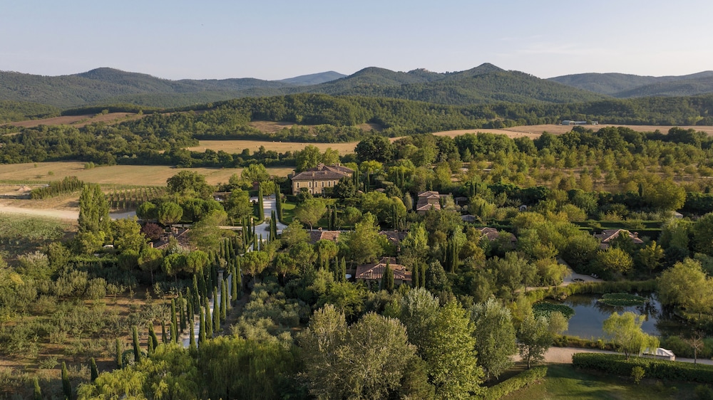 Borgo Santo Pietro — Chiusdino — photo 2