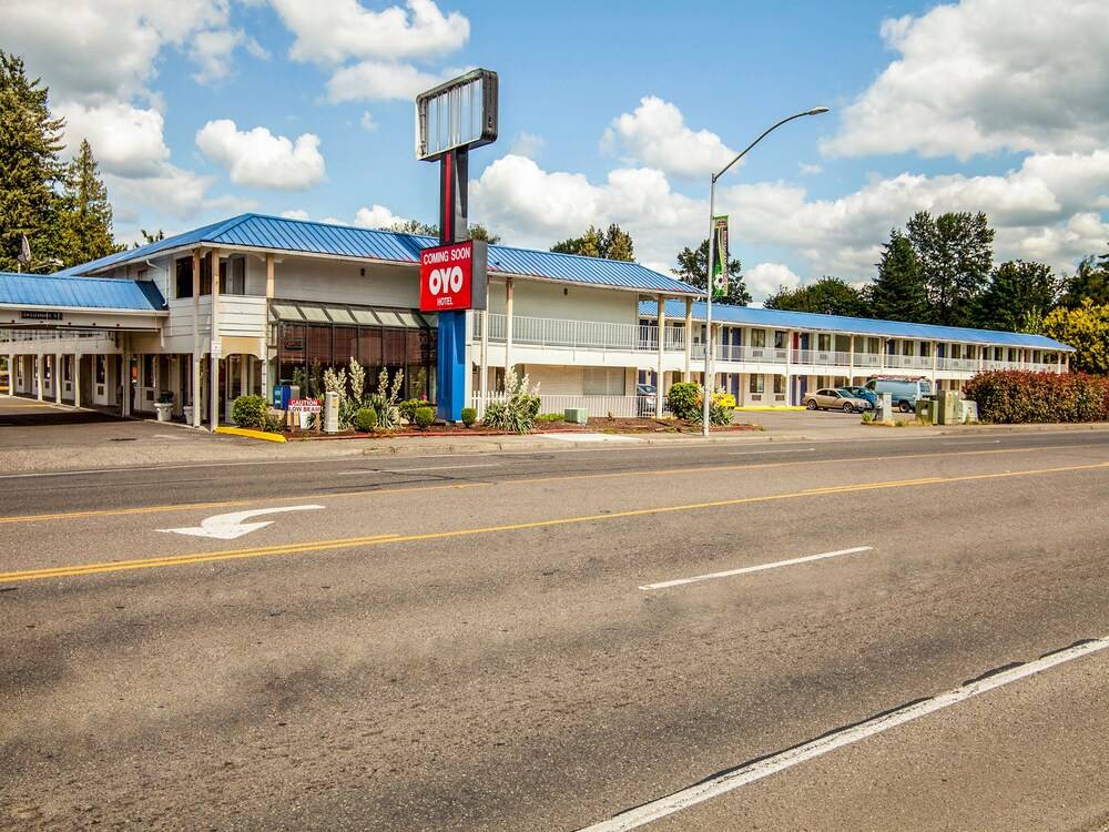 OYO Hotel Centralia - photo 21