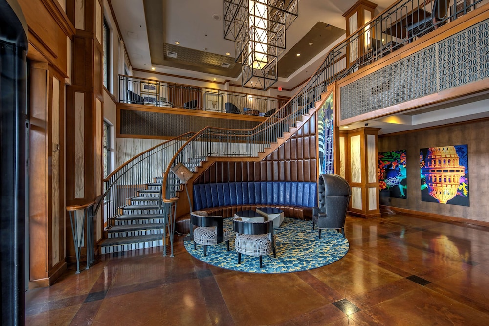 Hampton Inn & Suites Austin Downtown Convention Center - photo 5