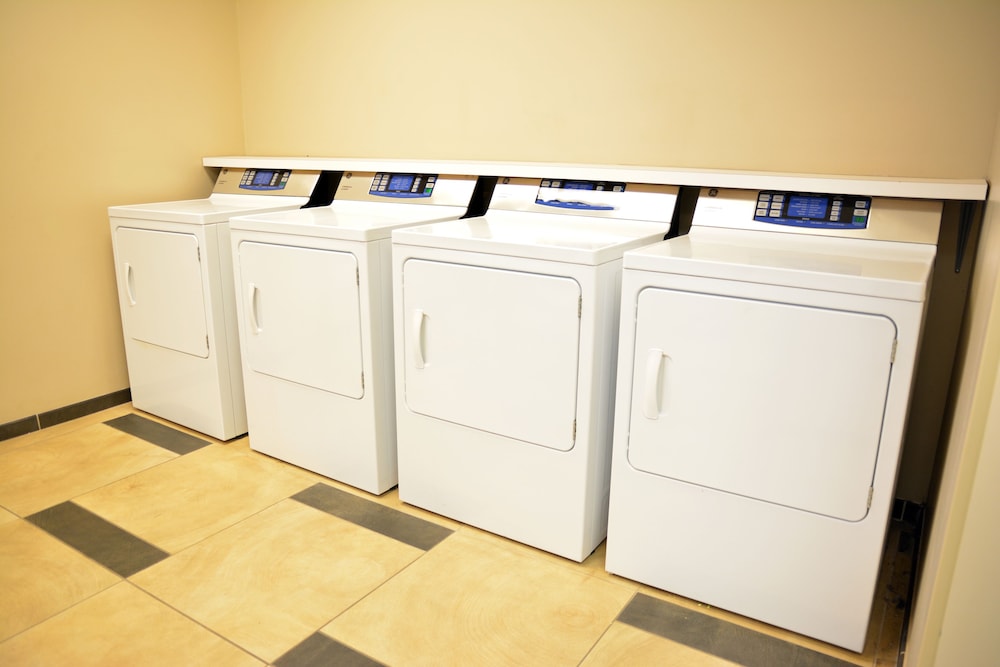 Candlewood Suites Youngstown W I 80 Niles Area by IHG - photo 20