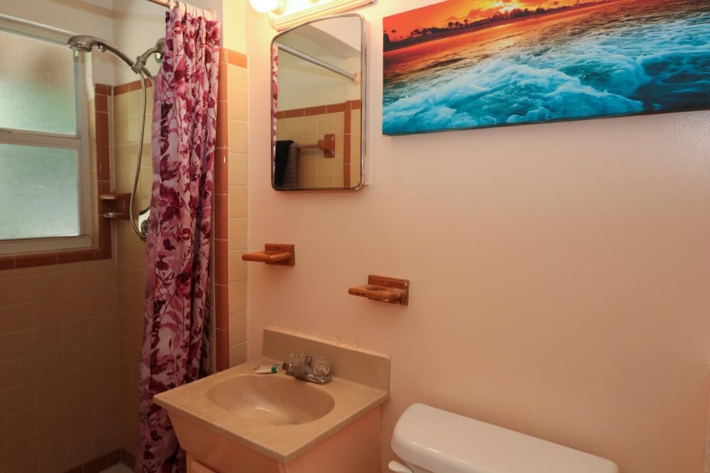 Grove City Motel - photo 27