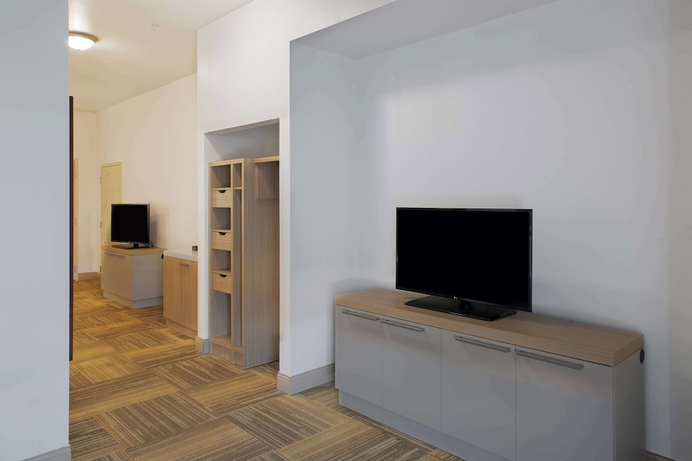 Hilton Garden Inn Jonesboro - photo 17