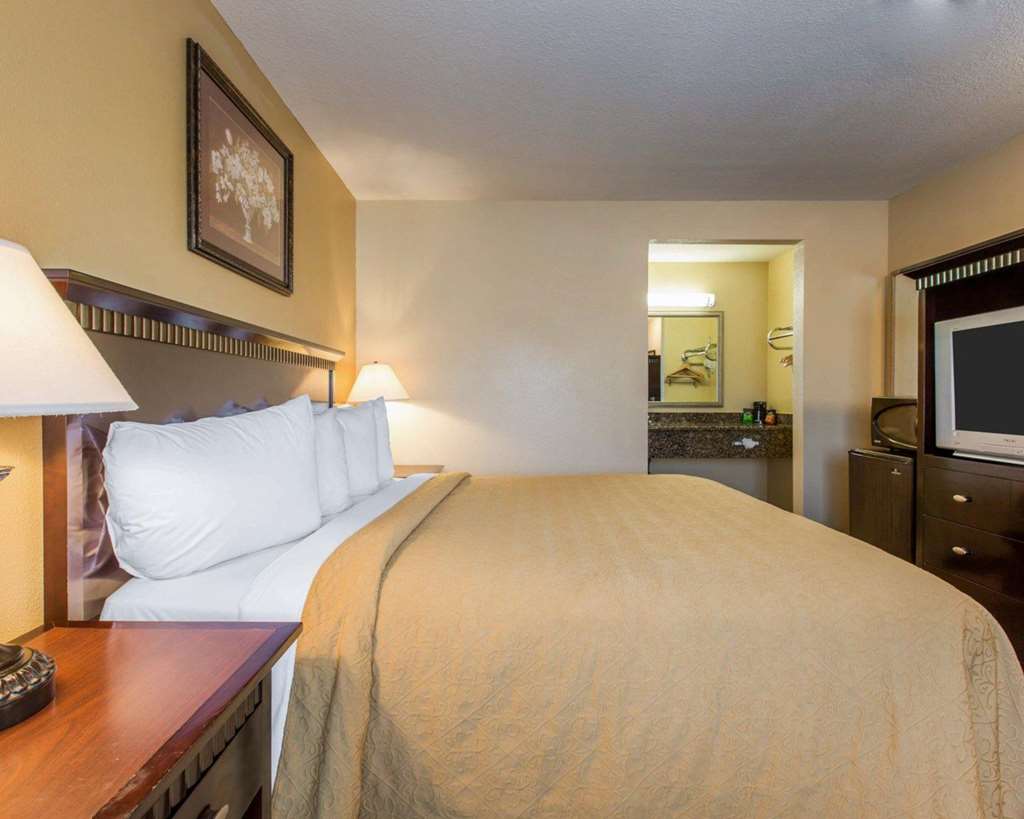 Quality Inn San Bernardino CA - photo 14