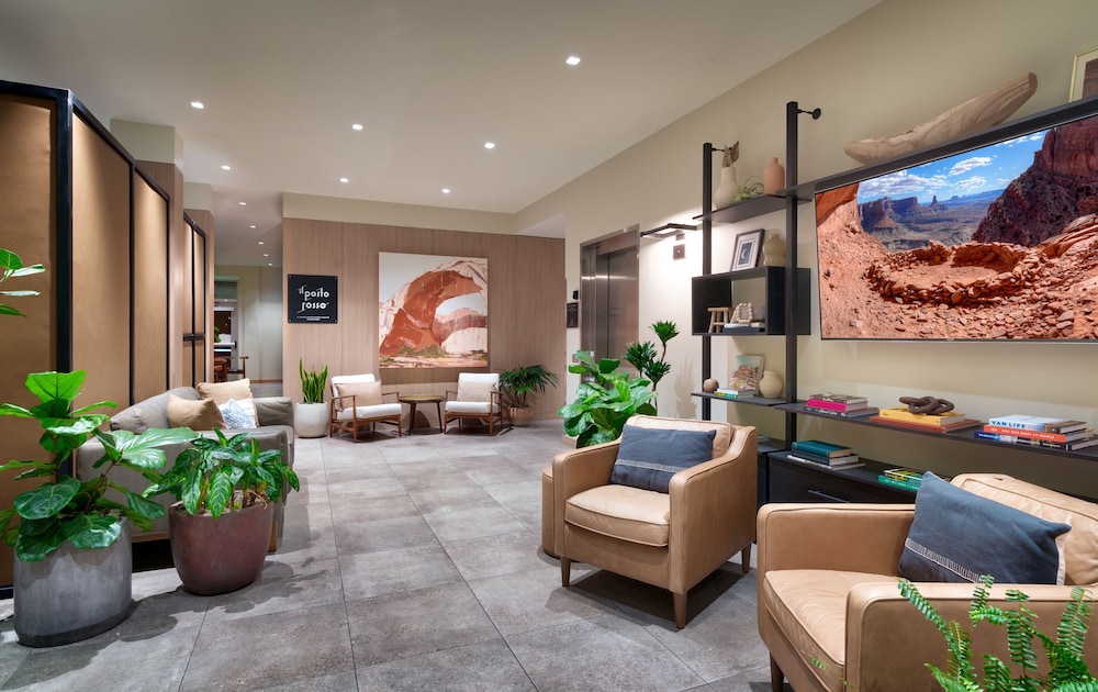 Gravity Haus Moab - photo 2