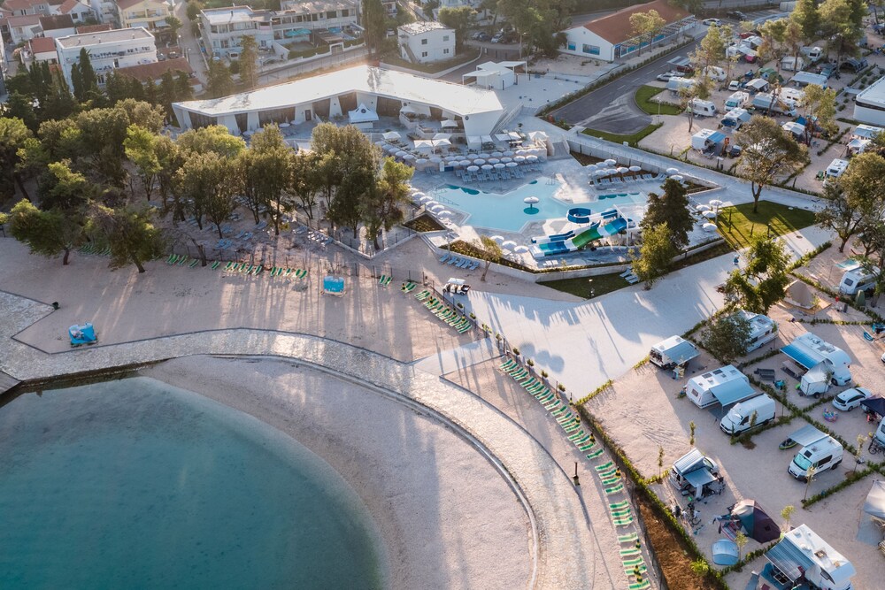 Falkensteiner Premium Mobile Homes and Camping Zadar — 5-Star Luxury Hotel in Zadar, Croatia