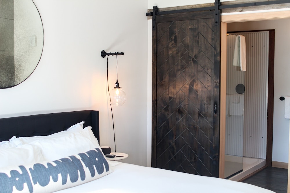 Bowline Hotel - photo 97