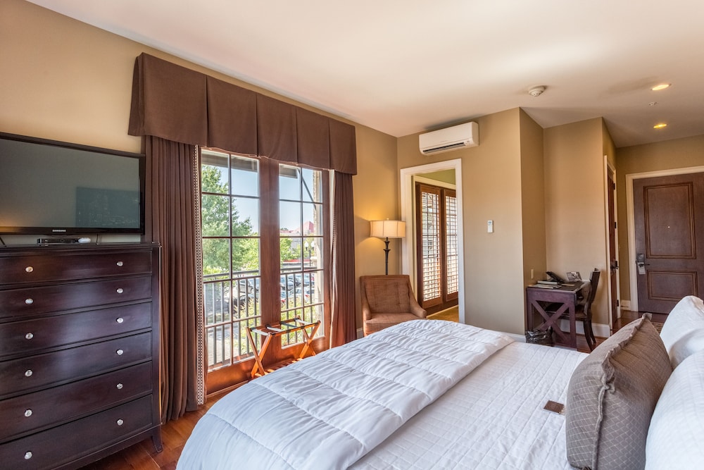 The Bleckley Inn - photo 17