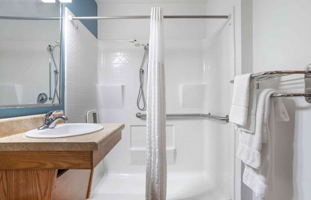 Extended Stay America Select Suites Orlando South - photo 17