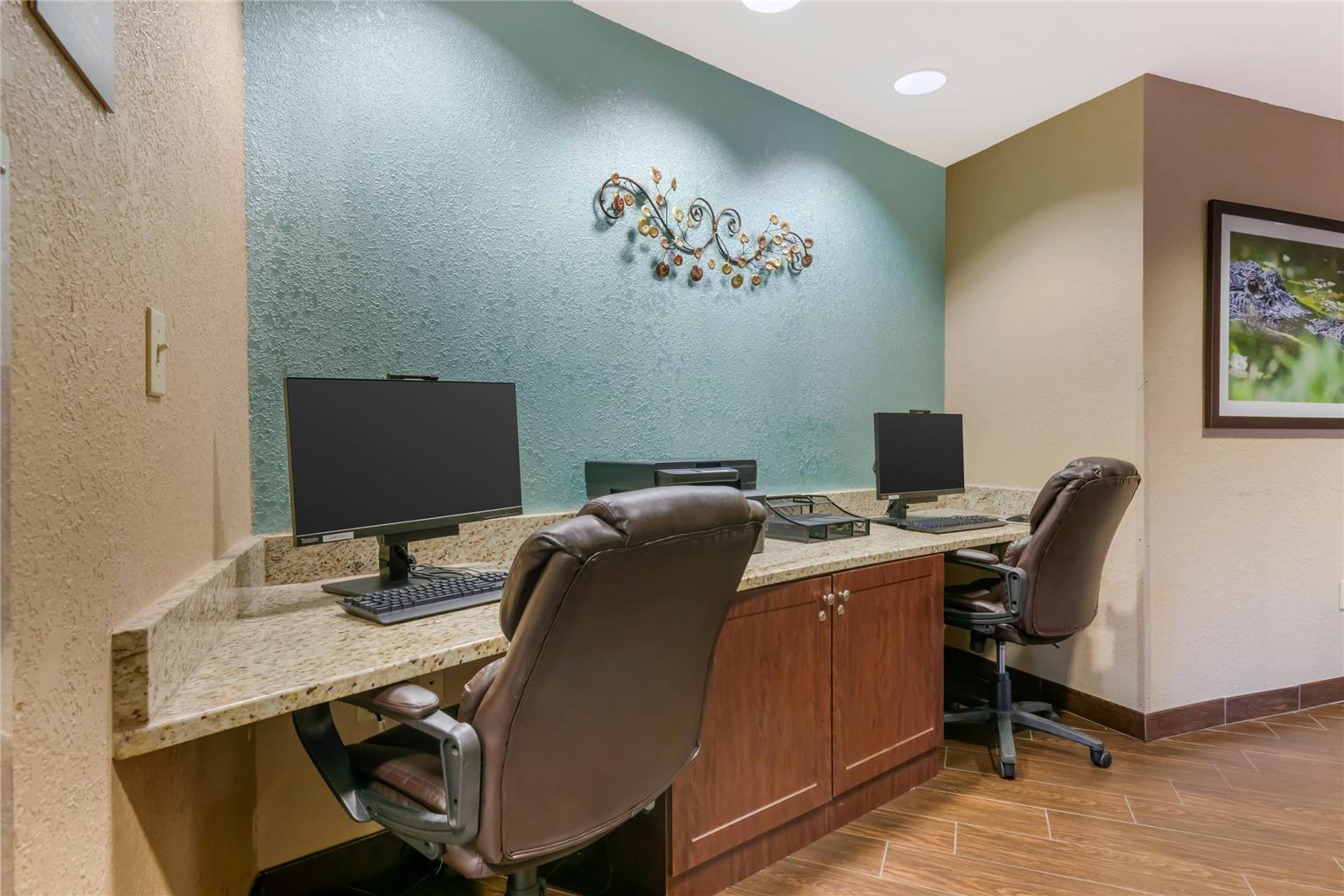 Comfort Suites Lady Lake The Villages - photo 29