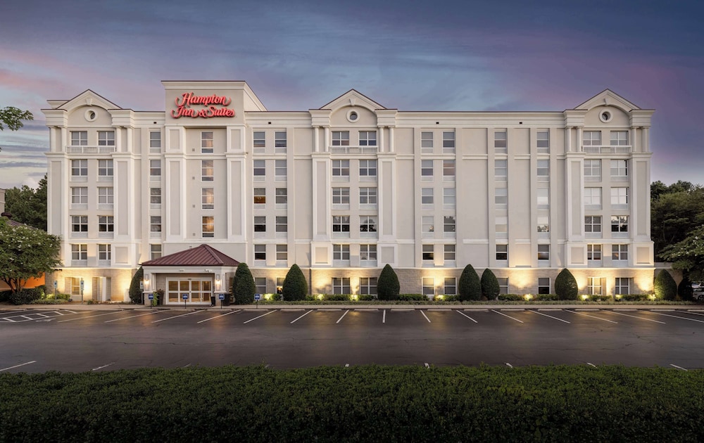 Hampton Inn & Suites Raleigh Cary Lenovo Center - photo 59
