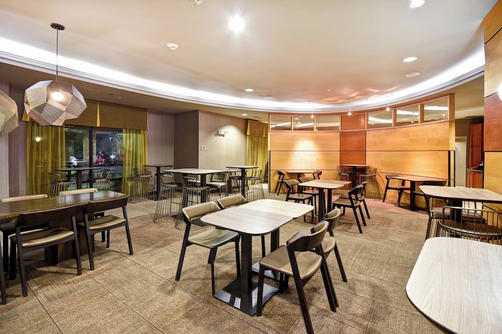Springhill Suites by Marriott Louisville Airport - photo 40
