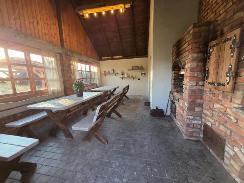 Komfortowy Dom Całoroczny sauna jacuzzi bilard — hotel in Wierzchucino