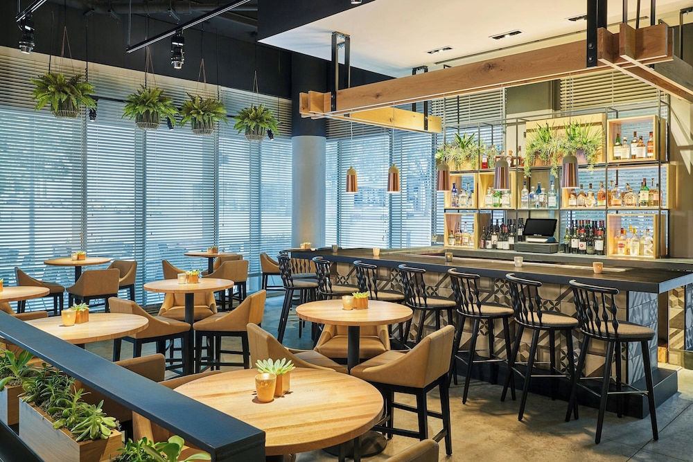Aloft Austin Downtown - photo 74