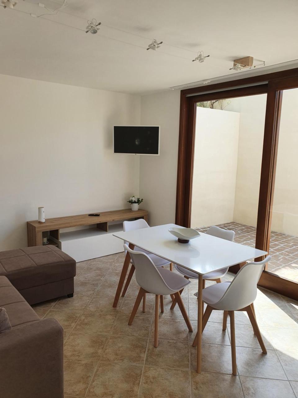 Dancing Apartment — Castelluzzo — photo 3