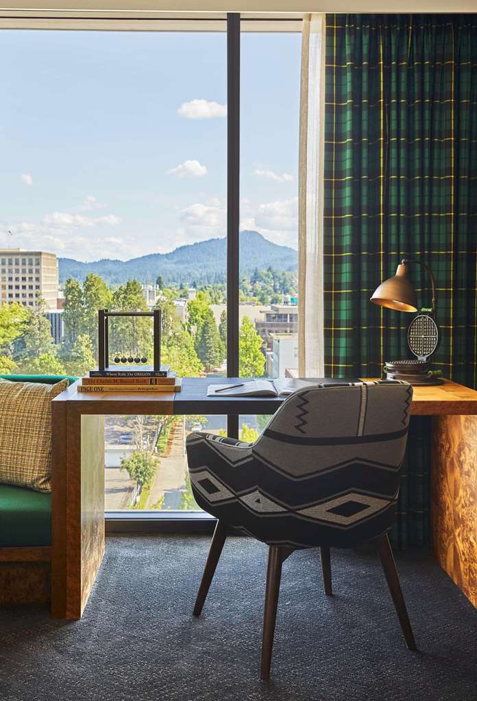 Graduate by Hilton Eugene - photo 16