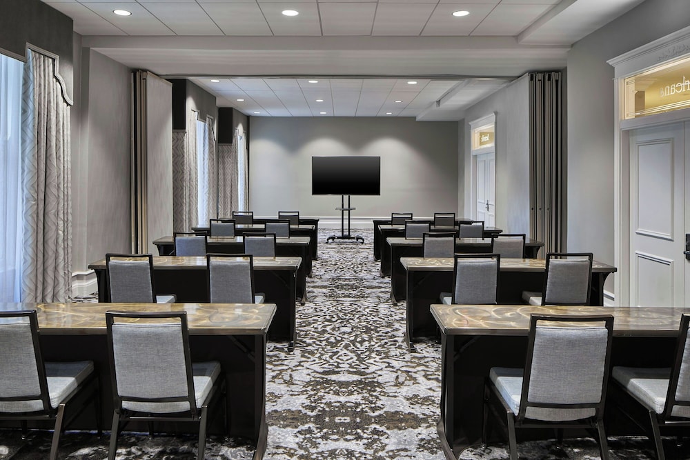 Le Pavillon New Orleans a Tribute Portfolio Hotel by Marriott - photo 157