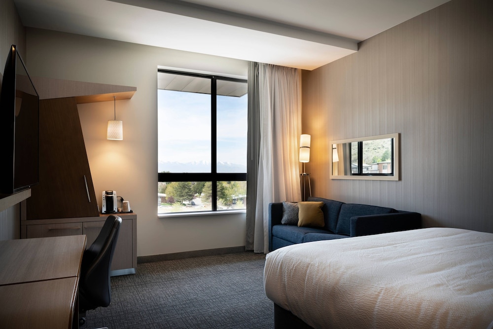 Courtyard by Marriott Salt Lake City Cottonwood - photo 26