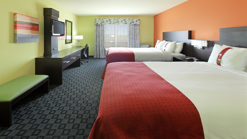 Holiday Inn Garland by IHG - photo 2