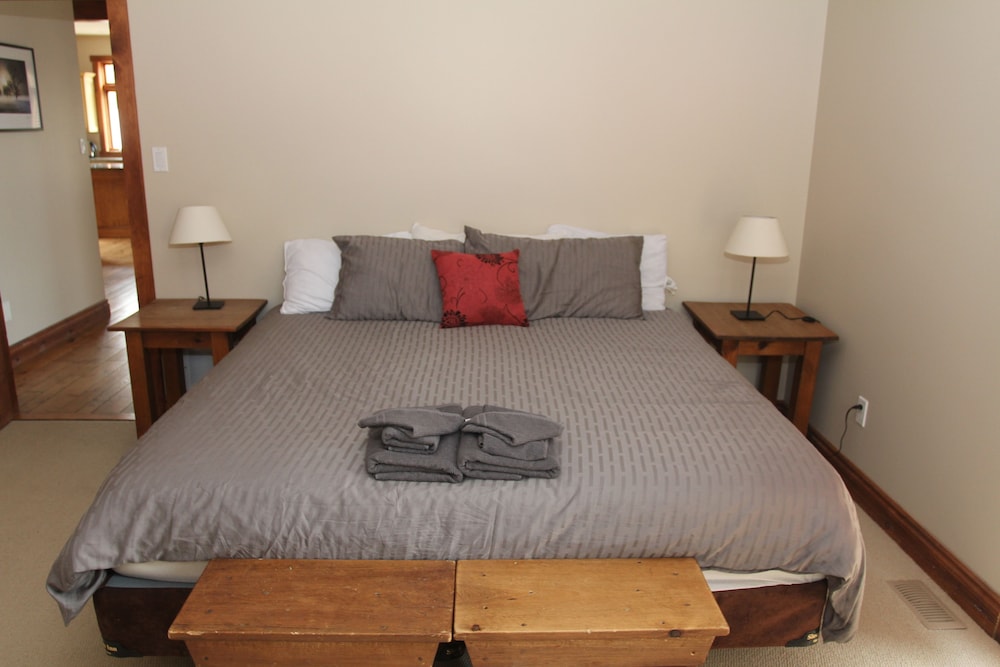 109 Plater Street in Collingwood, Canada