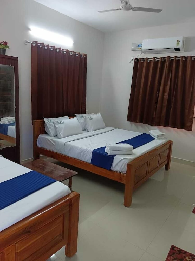 Rithu S Inn — Vellore