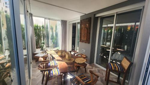 Magnifique appartement Casa Finance City — 4-Star Luxury Hotel in Casablanca, Morocco