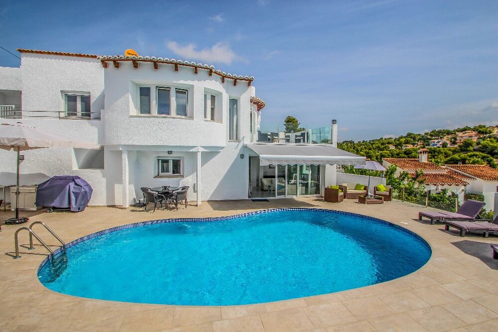 Gila sea view villa with private pool in Benissa — 4-Star Luxury Hotel in Benissa, Spain