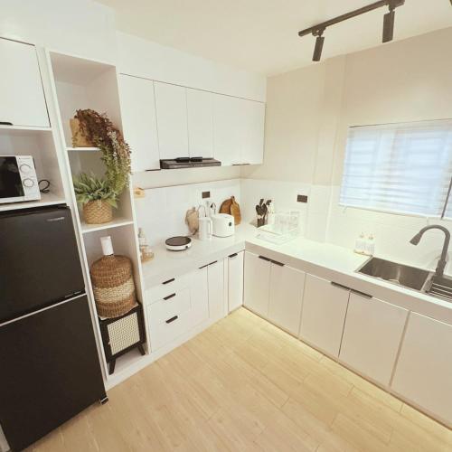 Private 2BR Unit Netflix WiFi & Comfort — Mati — photo 5