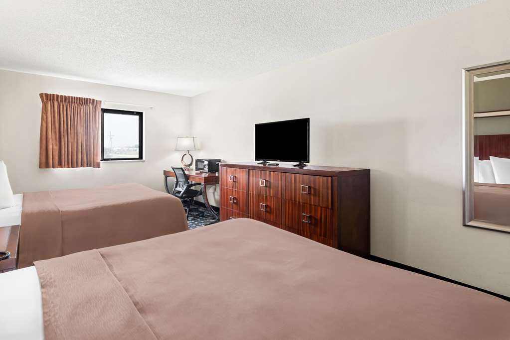 SureStay Hotel by Best Western Manchester - photo 13