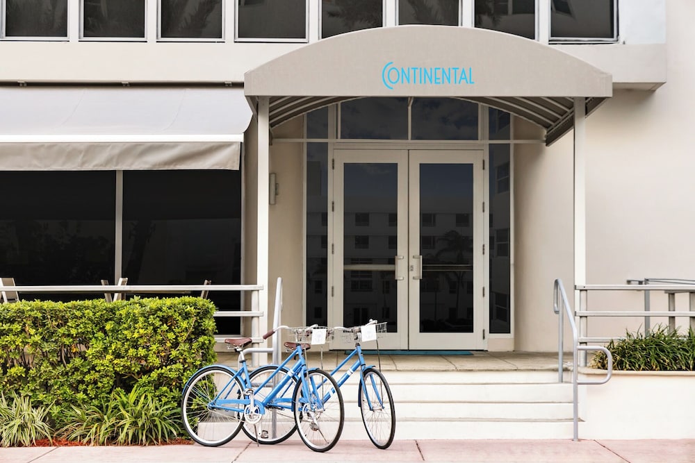 Hotel Continental Miami Beach Tapestry Collection by Hilton - photo 32