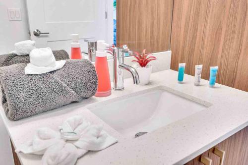 Wonderful Unit In Downtown Miami With Free Parking — 4-Star Luxury Hotel in Miami, United States