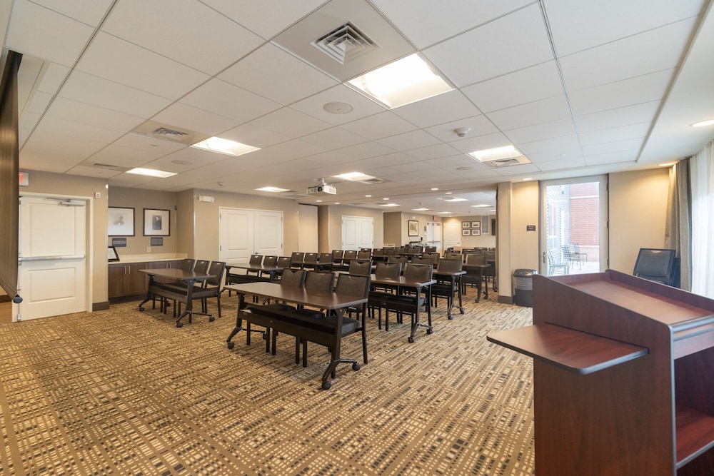 Staybridge Suites Marquette by IHG - photo 31