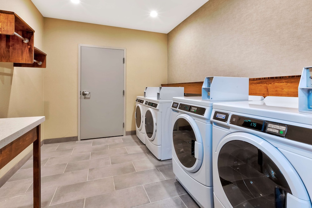 Home2 Suites by Hilton Grand Blanc Flint - photo 25