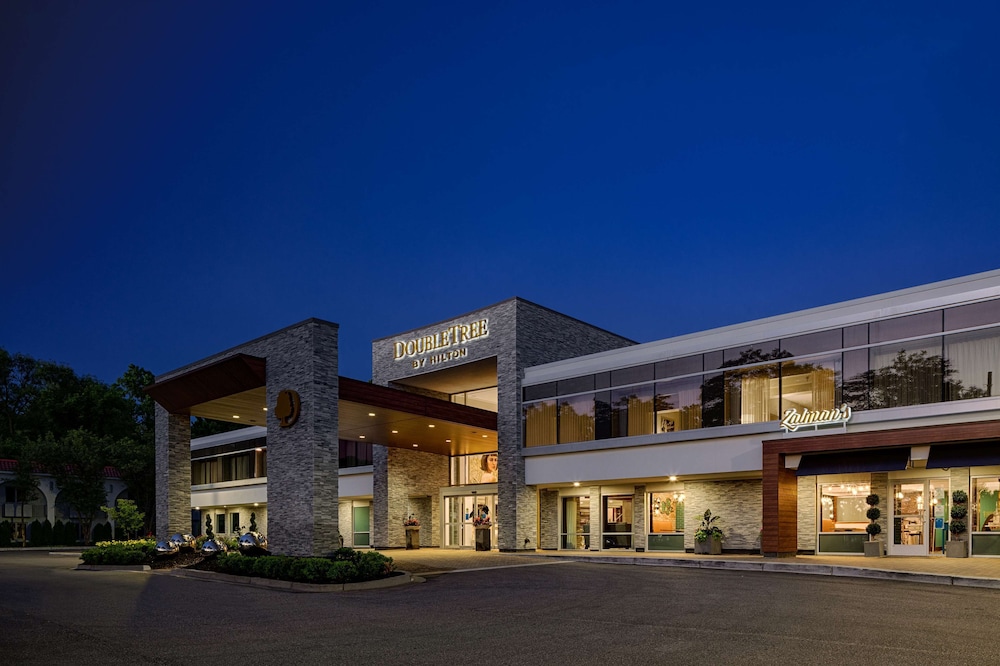 The Kingsley Bloomfield Hills a DoubleTree by Hilton - photo 98