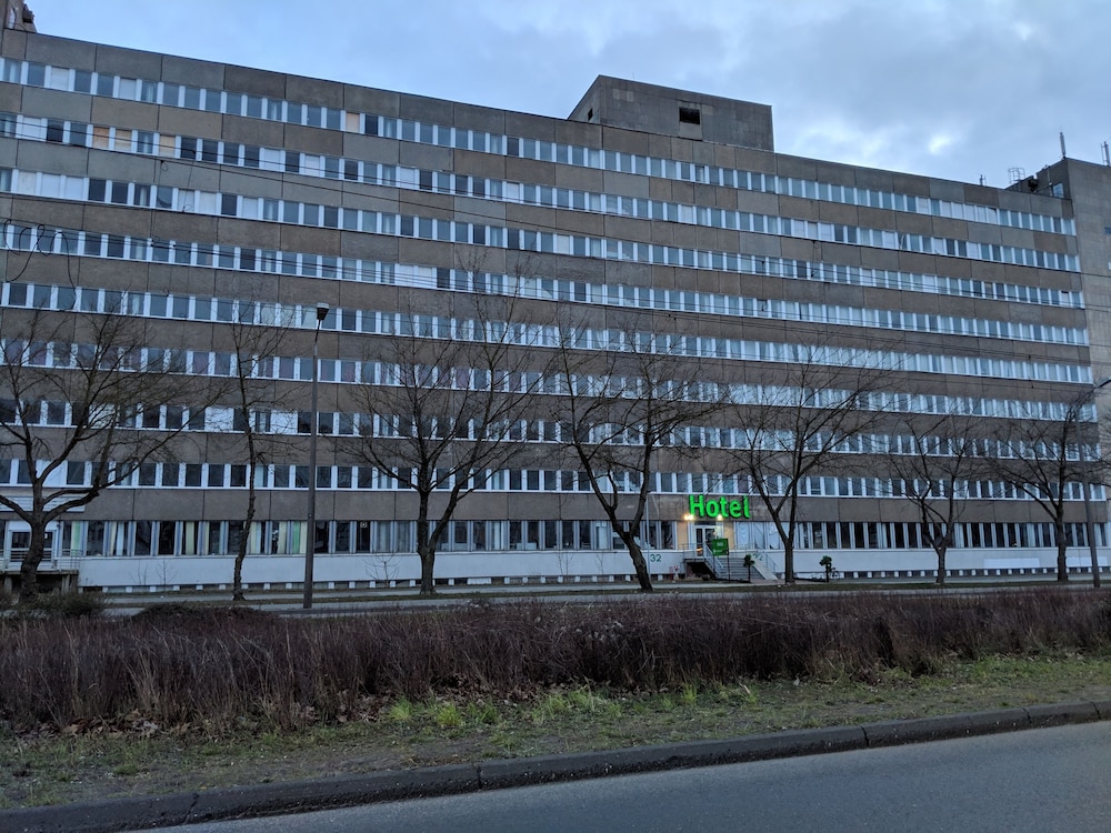 AapHotel.com Hotel & Hostel