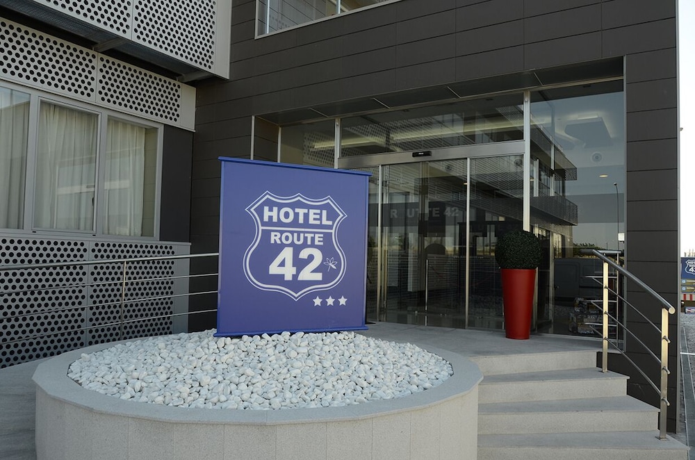Hotel Route 42 — Illescas