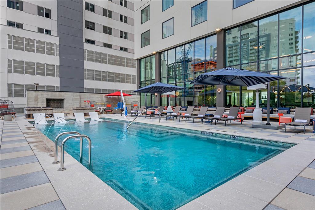 Cambria Hotel Austin Downtown - photo 51