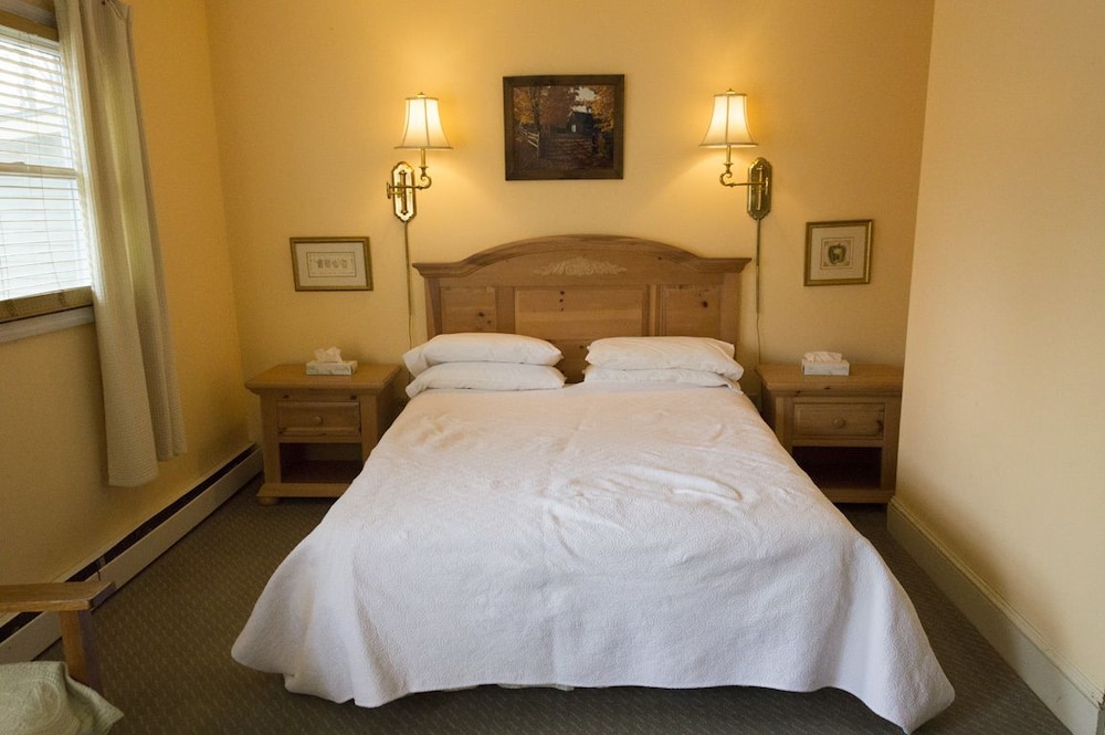 The Washington Irving Inn - photo 21