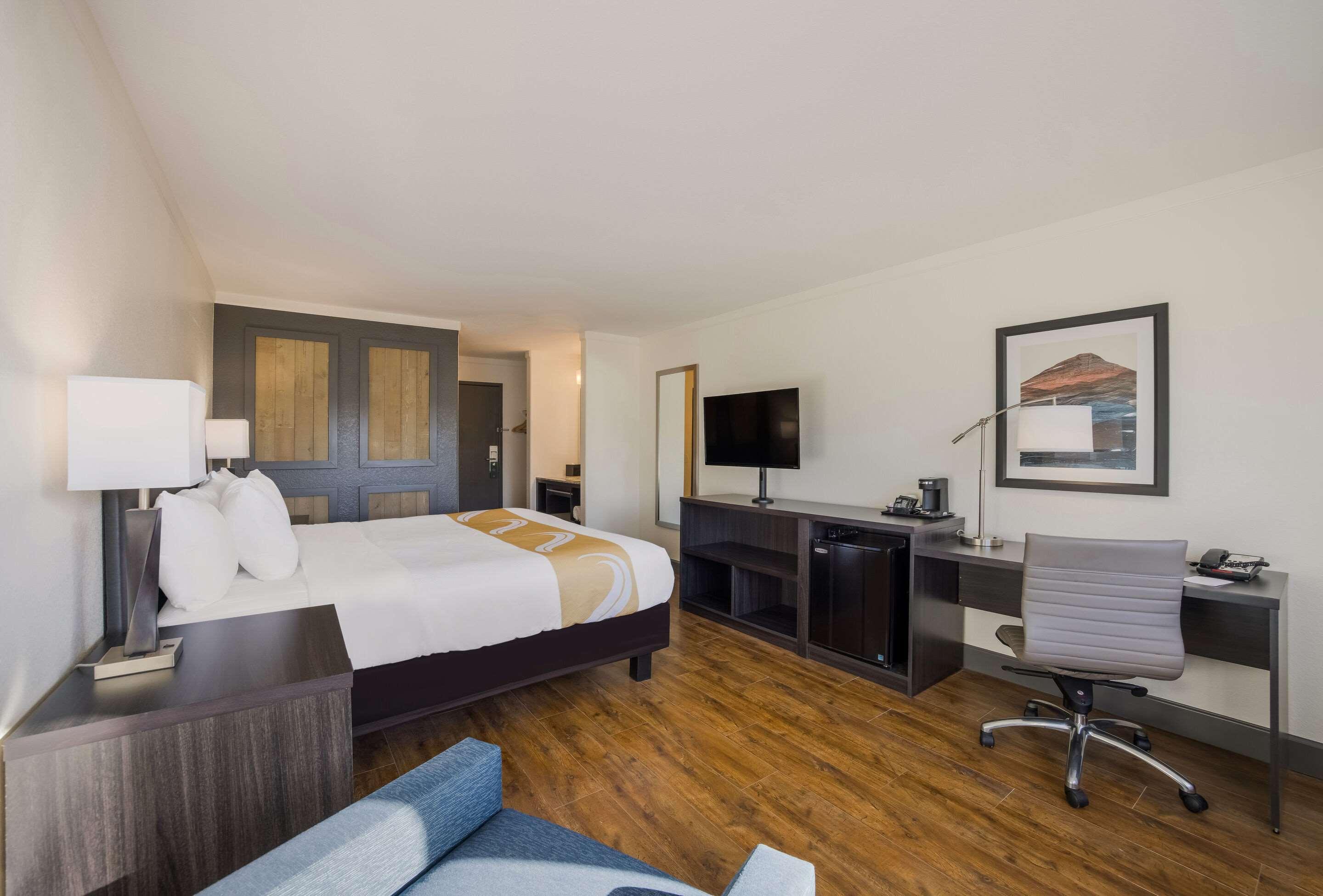 Quality Inn & Suites Castle Rock SW Denver - photo 12