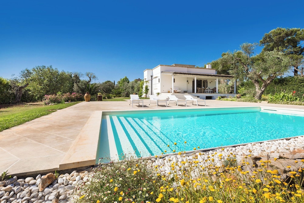 Villa Chiara — 4-Star Luxury Hotel in Ruffano, Italy