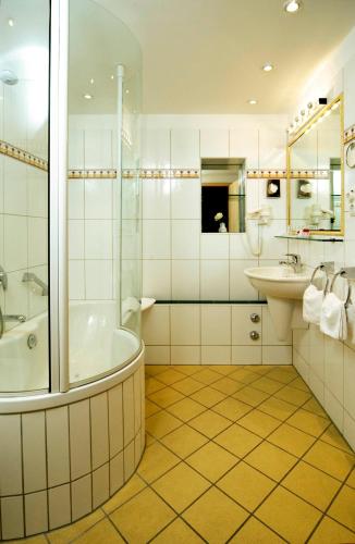 Hotel Ludwig Superior — Koeln — photo 3